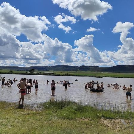 Imla Guest Farm Hotel Ficksburg Buitenkant foto