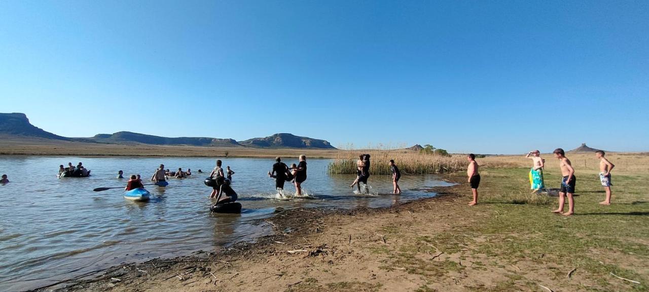 Imla Guest Farm Hotel Ficksburg Buitenkant foto