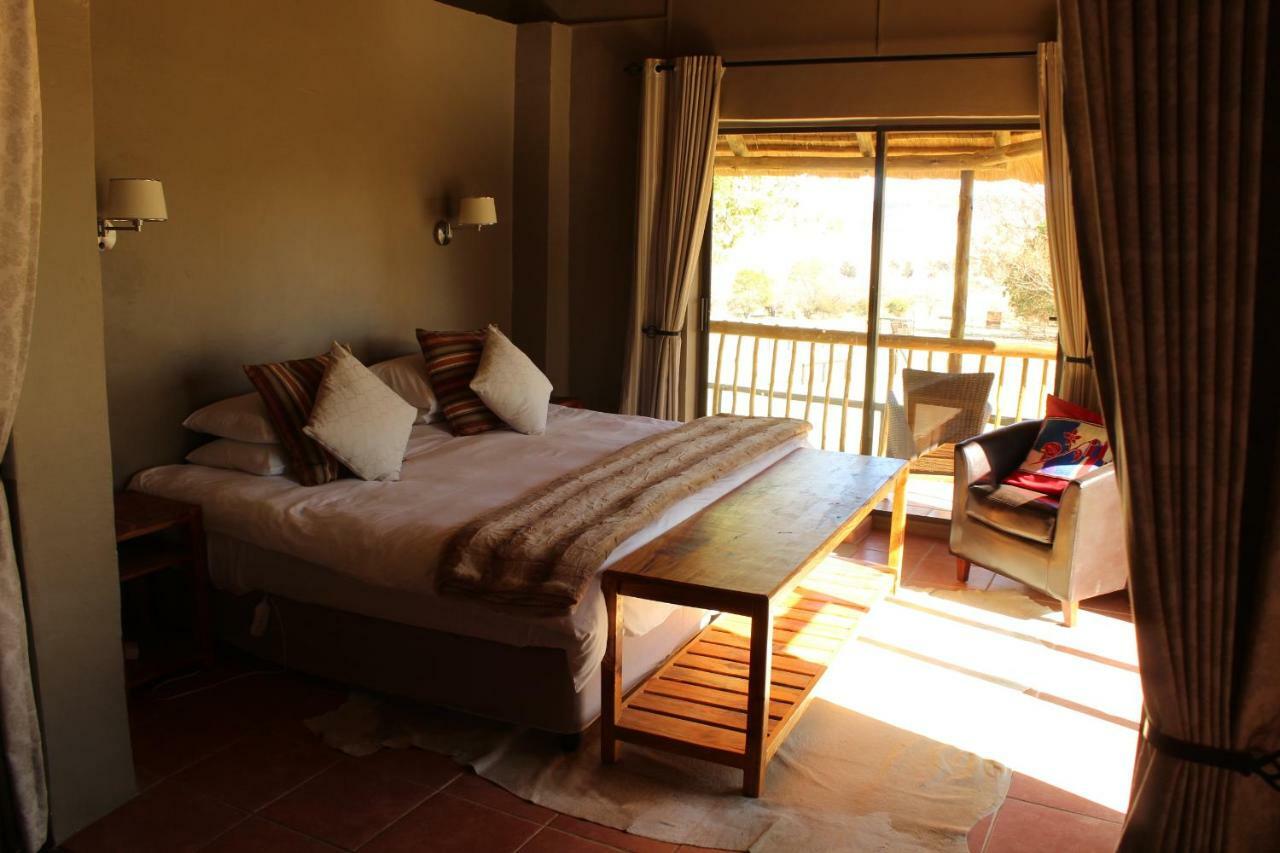 Imla Guest Farm Hotel Ficksburg Buitenkant foto