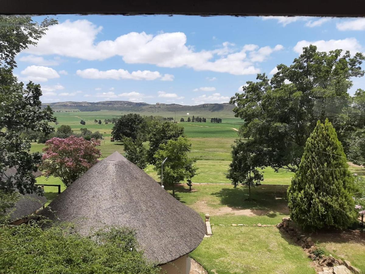 Imla Guest Farm Hotel Ficksburg Buitenkant foto